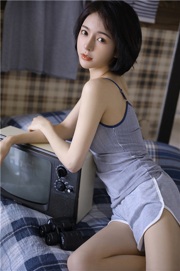 女生说想你大棒棒怎么回复视频简单好用的壁纸软件，支持智能搜索！