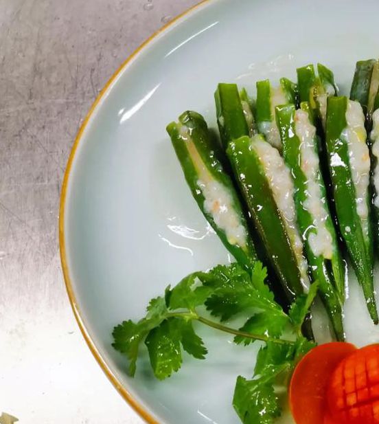 向日葵秋葵芭乐草莓鸭脖创意食谱与种植指南:解锁家庭健康饮食新方案 向日葵秋葵芭乐草莓鸭脖创意食谱与种植指南:解锁家庭健康饮食新方案